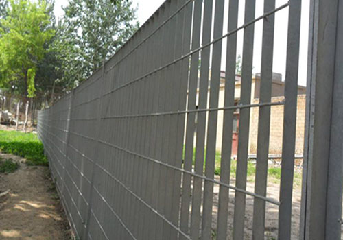 钢格板围栏图片3